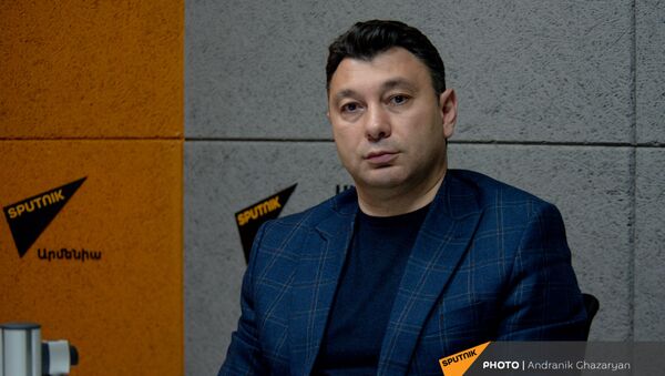 Эдуард Шармазанов в гостях радио Sputnik Армения - Sputnik Армения