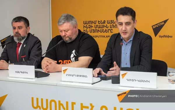 Пресс-конференция, посвященная записи всех 9 симфоний Людвига Ван Бетховена (2 апреля 2021). Еревaн - Sputnik Армения