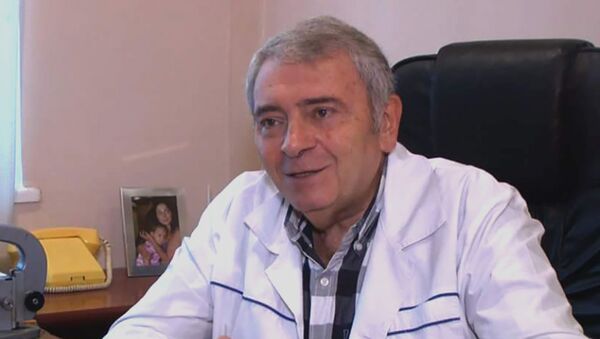 Акушер-гинеколог, доцент Георгий Погосян - Sputnik Армения