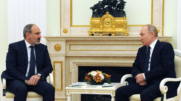  Премьер-министр Армении Никол Пашинян на встрече с президентом России Владимиром Путиным (7 апреля 2021). Москва - Sputnik Армения