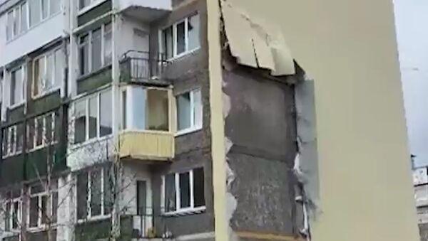 Ураганный ветер срывает обшивку с домов на Камчатке - Sputnik Արմենիա