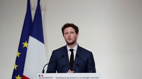 Младший министр Франции по европейским делам Клеман Бон на пресс-конференции (3 декабря 2020). Париж - Sputnik Армения