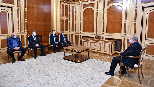 Президент Армен Саркисян встретился с представителями непарламентских политических партий (14 марта 2021). Еревaн - Sputnik Արմենիա
