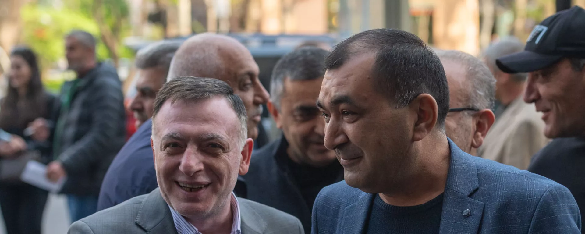 Тиран Хачатрян (справа) на вечере памяти добровольцев АРФД, погибших в карабахской войне (14 апреля 2021). Еревaн - Sputnik Армения, 1920, 14.04.2021