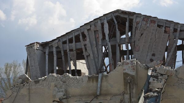 Дом после землетрясения - Sputnik Армения