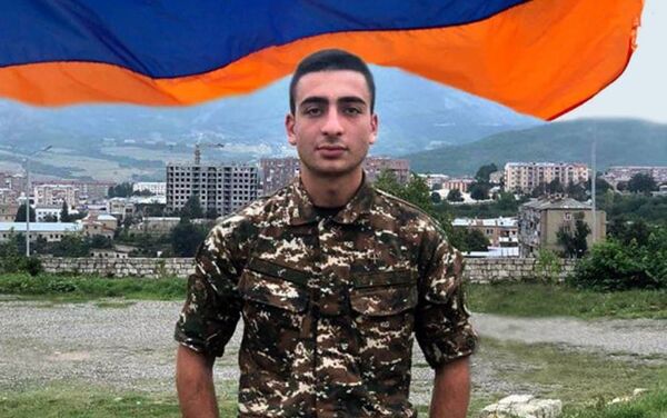 Нерсес Нерсисян во время службы - Sputnik Армения