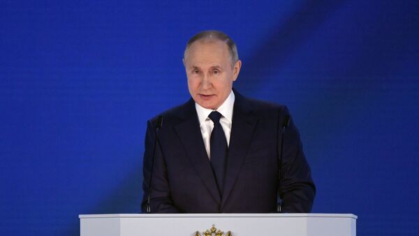 Президент РФ Владимир Путин выступает с ежегодным посланием Федеральному Собранию - Sputnik Армения