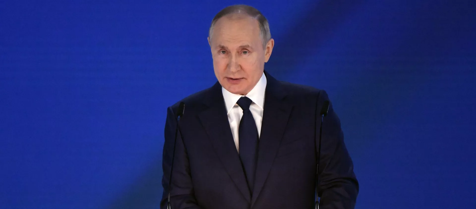 Президент РФ Владимир Путин выступает с ежегодным посланием Федеральному Собранию - Sputnik Армения, 1920, 21.04.2021