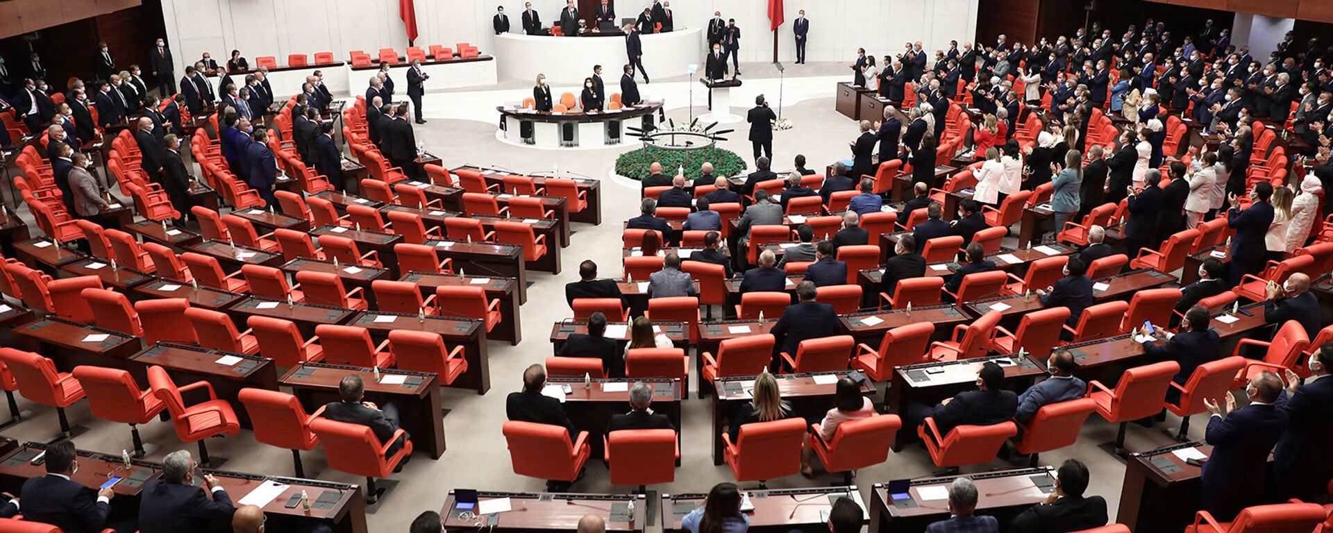 Заседание четвертой законодательной сессии турецкого парламента (1 октября 2020). Анкара - Sputnik Армения, 1920, 25.08.2021