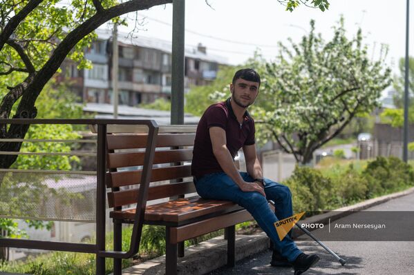  Получивший протез Шаген Бабаян в центре протезирования и реабилитации Интерорто - Sputnik Армения