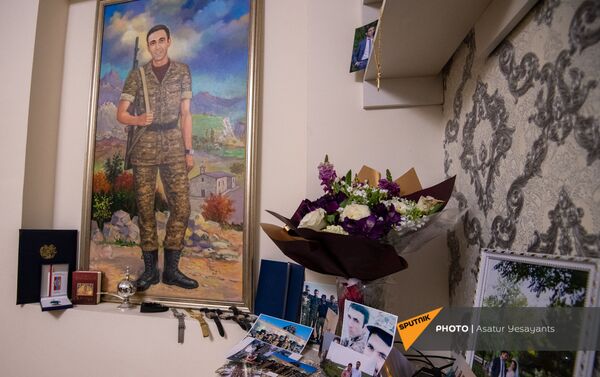Уголок памяти погибшего в карабахской войне Грайра Еганяна - Sputnik Армения