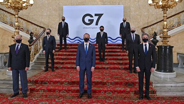 Церемония фотографирования участников встречи министров иностранных дел стран-частниц G7 перед началом встречи (4 мая 2021). Лондон - Sputnik Армения