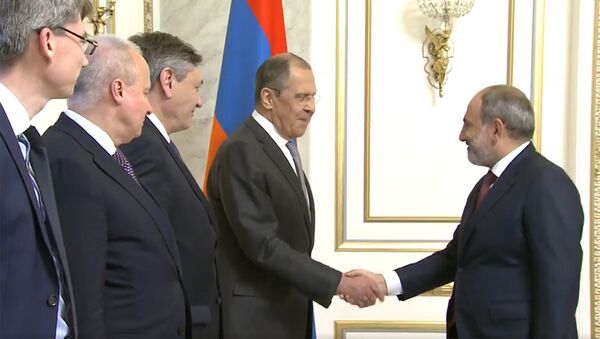 Встреча и.о. премьер-министра РА Николь Пашиняна с главой МИД РФ Сергеем Лавровым - Sputnik Армения