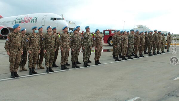 Армянские военнослужащие, выполнявшие миротворческую миссию в Ливане, вернулись в Армению (7 мая 2021).  - Sputnik Արմենիա