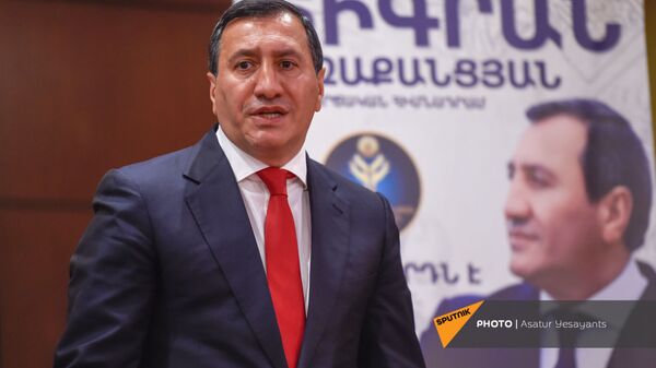 Основатель благотворительного фонда Тигран Арзаканцян на церемонии подписания меморандума (18 мая 2021). Еревaн  - Sputnik Армения