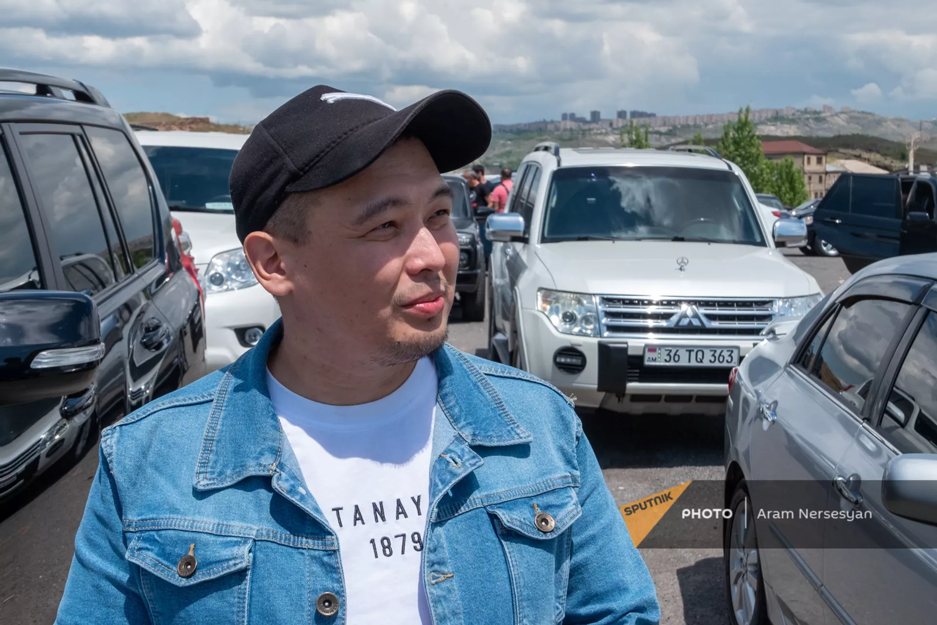 Берегись автомобиля: как Армения оказалась в плену Берегись автомобиля: как Армения оказалась в плену - Sputnik Армения, 1920, 19.05.2021