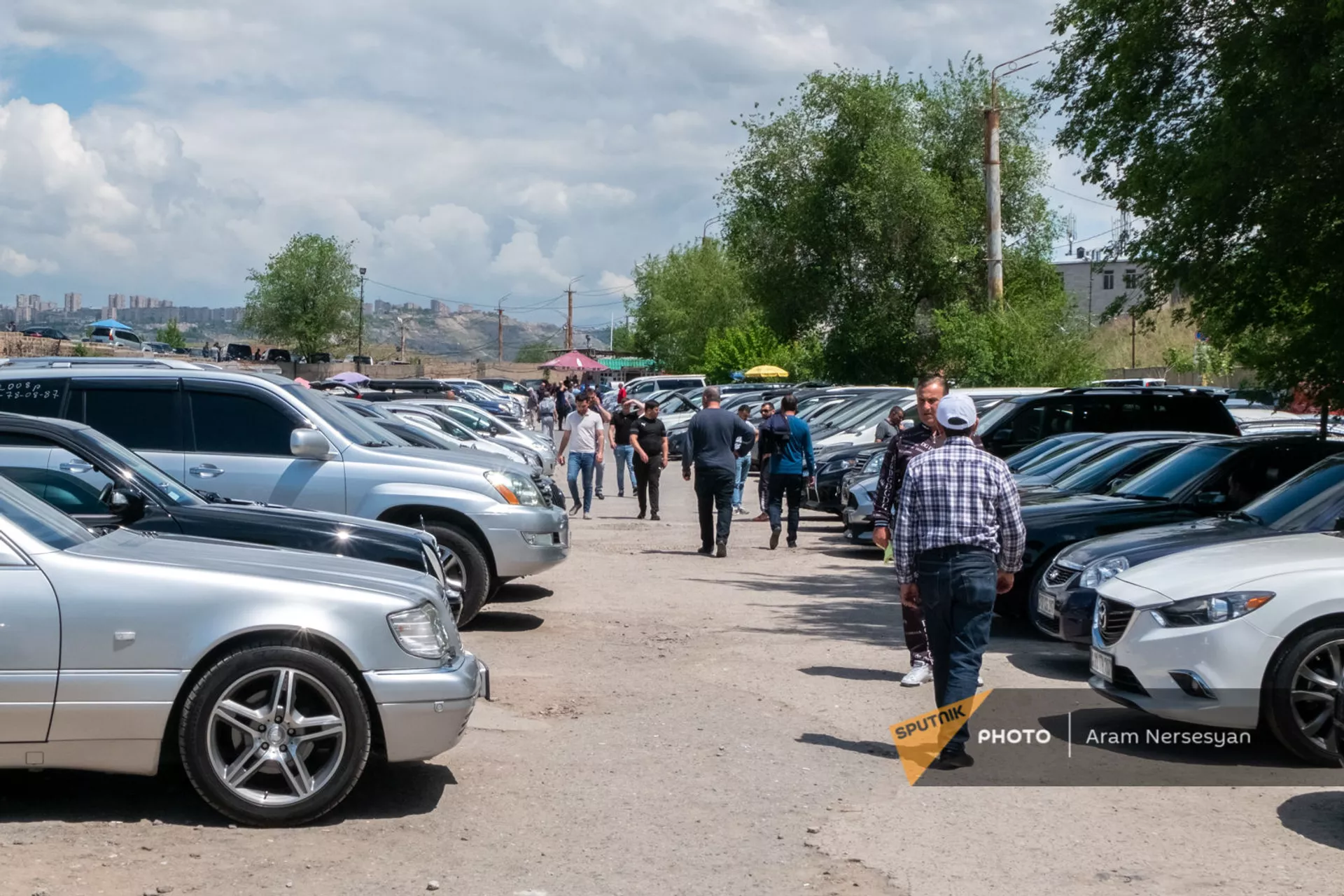 Берегись автомобиля: как Армения оказалась в плену Берегись автомобиля: как Армения оказалась в плену - Sputnik Армения, 1920, 19.05.2021
