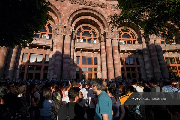Акция протеста с требованием опубликовать договор с Азербайджаном  - Sputnik Армения