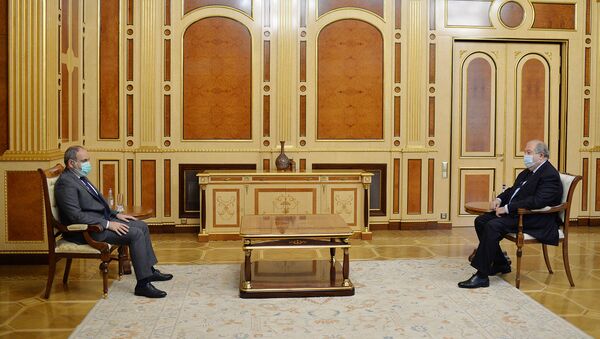 Встреча президента Армена Саркисяна с и.о. премьер-министра Николом Пашиняном (21 мая 2021). Еревaн - Sputnik Армения