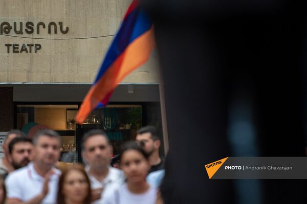 Экстренно созванный митинг движения 5165 с требованием опубликовать договор с Азербайджаном (22 мая 2021). Еревaн - Sputnik Армения