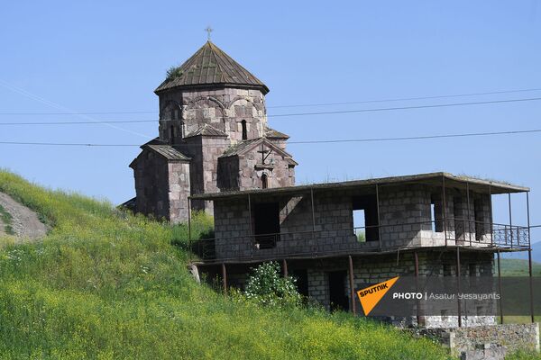 Եկեղեցի` հայ–ադրբեջանական սահմանին - Sputnik Արմենիա
