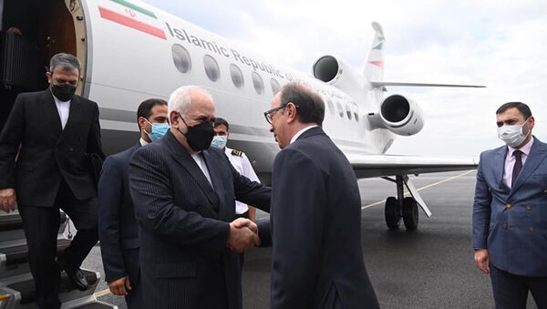 И.о. министра иностранных дел Ара Айвазян встречает министра иностранных дел Ирана Джавада Зарифа в международном аэропорту “Звартноц” 26 мая 2021 года - Sputnik Արմենիա