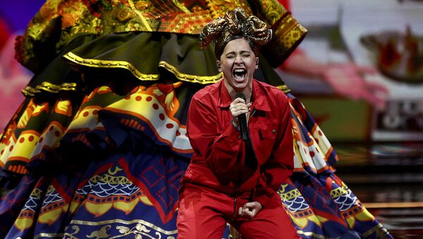 Россиянка Манижа выступает во время финала 65-го конкурса Евровидение-2021 - Sputnik Армения