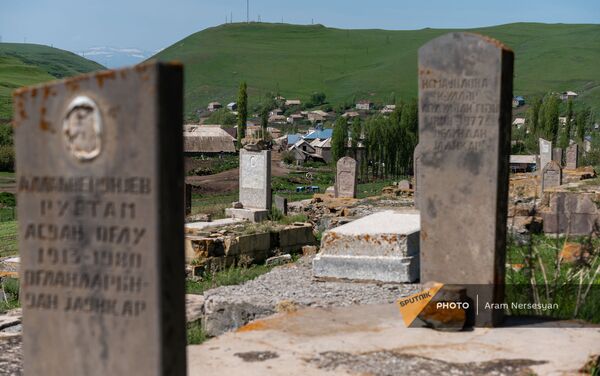 Ադրբեջանական գերեզմանոց Դրախտիկում - Sputnik Արմենիա