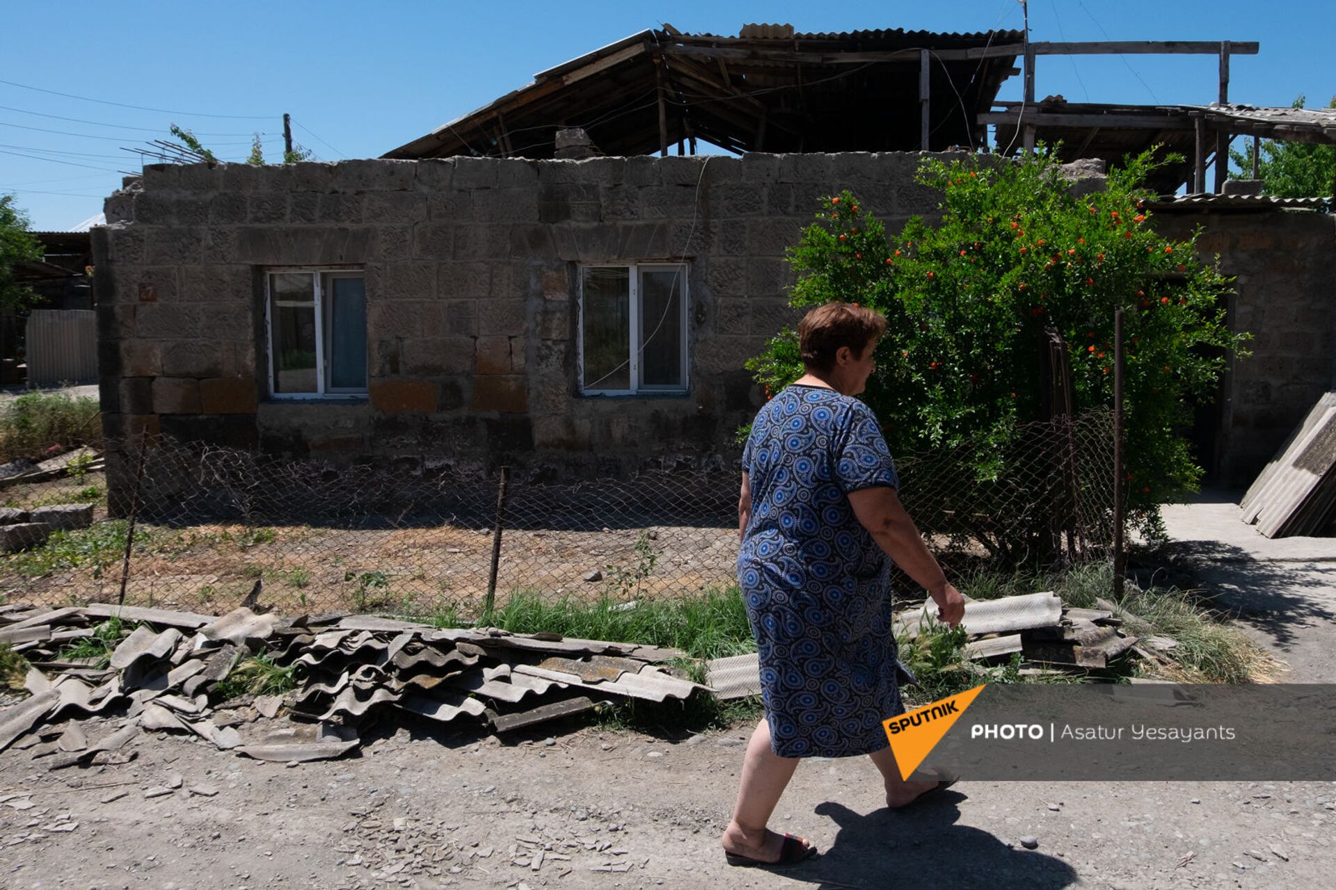 Делать нечего, придется заложить дом: какие убытки понесли армянские фермеры из-за града - Sputnik Армения, 1920, 29.05.2021
