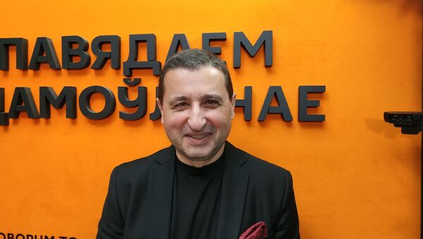 Политический эксперт, публицист, главный редактор немецкого интернет-журнала World Economy Александр Сосновский - Sputnik Армения