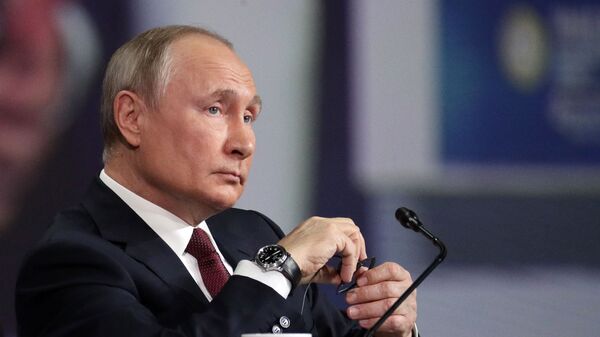 Президент РФ В. Путин принял участие в пленарном заседании ПЭМФ-2021 - Sputnik Արմենիա