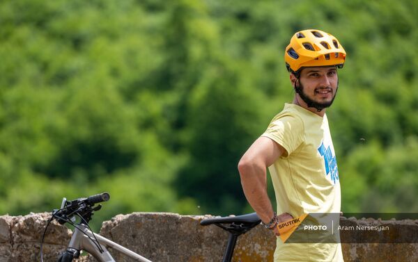 Сооснователь проекта Boo Mountain Bike Park Вагинак Карапетян в парке для горных велосипедов в Ванадзоре - Sputnik Армения