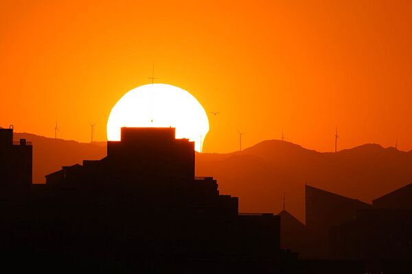 Частичное затмение солнца в Пекине - Sputnik Армения