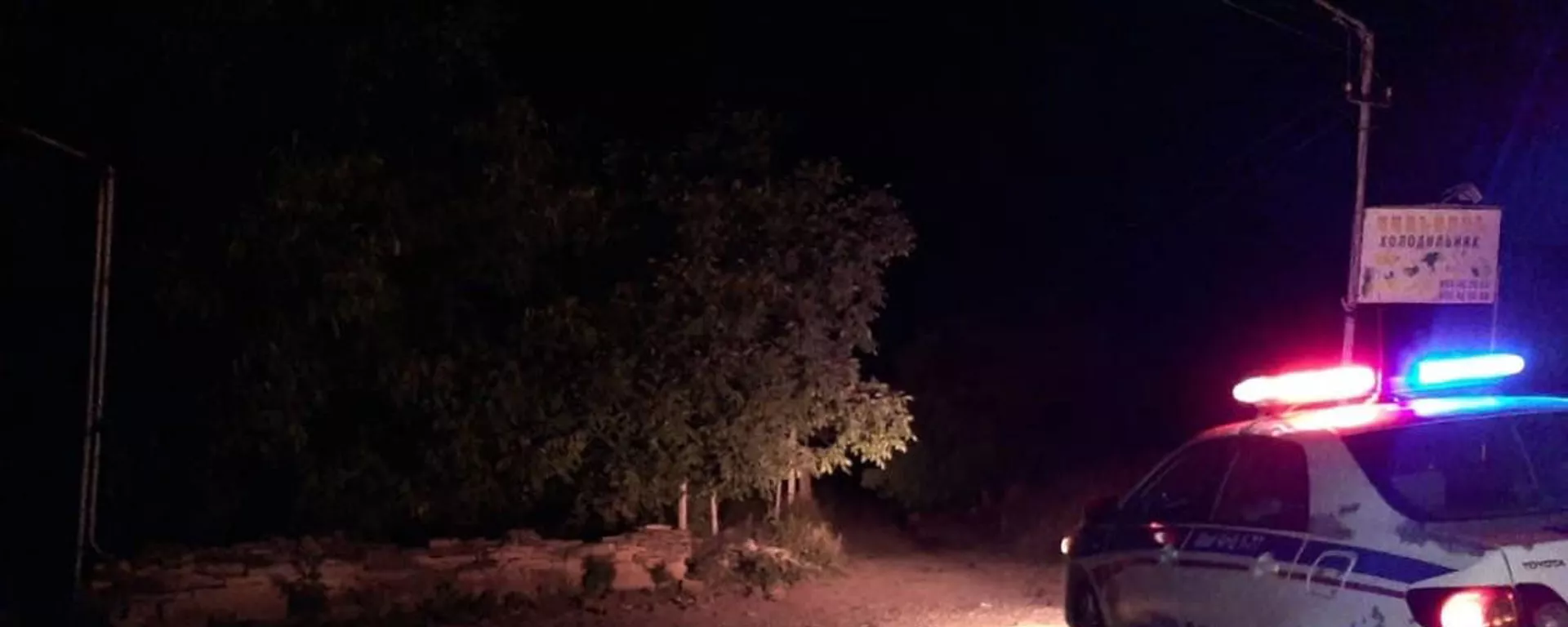 Полицейский автомобиль на месте дорожно-транспортного происшествия на трассе LT-16 (16 июня 2021). Лори - Sputnik Армения, 1920, 21.06.2021