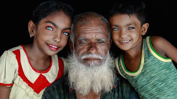 Работа бангладешского фотографа Muhammad Amdad Hossain Прекрасные глаза, вошедшая в шорт-лист конкурса имени Андрея Стенина в категории  Портрет. Герой нашего времени, одиночные фотографии - Sputnik Արմենիա