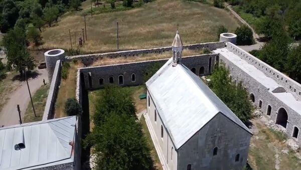 Российские миротворцы сопроводили 150 паломников и жителей Нагорного Карабаха при посещении христианских монастырей Амарас и Ганзасар - Sputnik Արմենիա