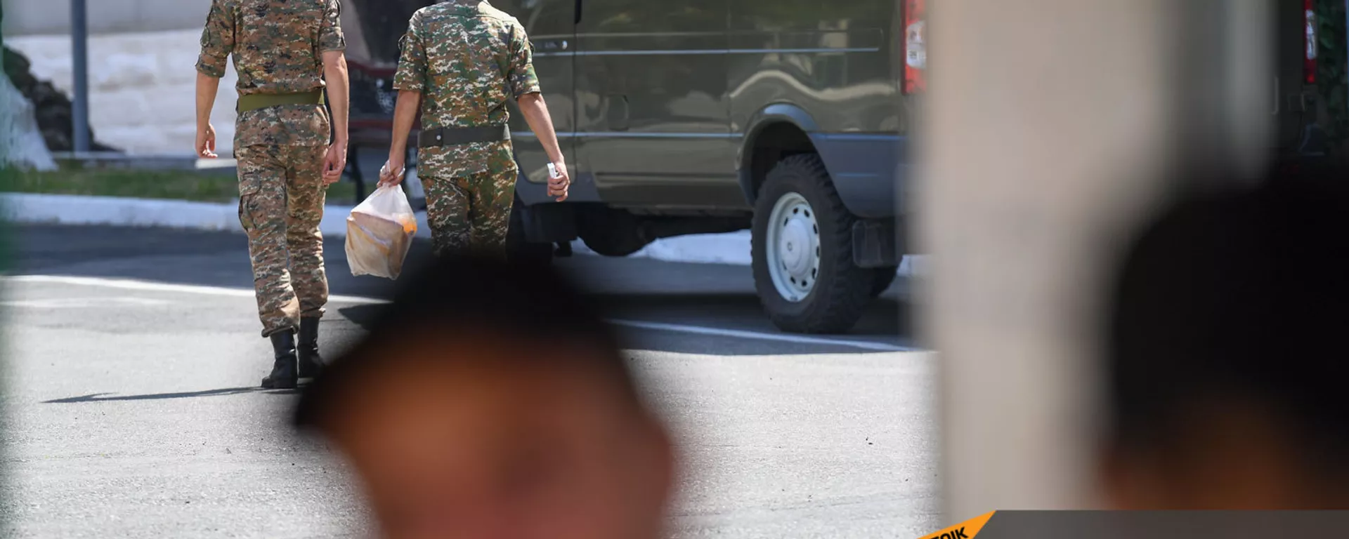 Солдаты в республиканском сборном пункте - Sputnik Армения, 1920, 06.07.2021