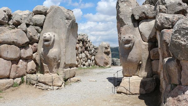 Львиные ворота у входа в столицу древнего Хеттского царства - Хаттусу - Sputnik Արմենիա
