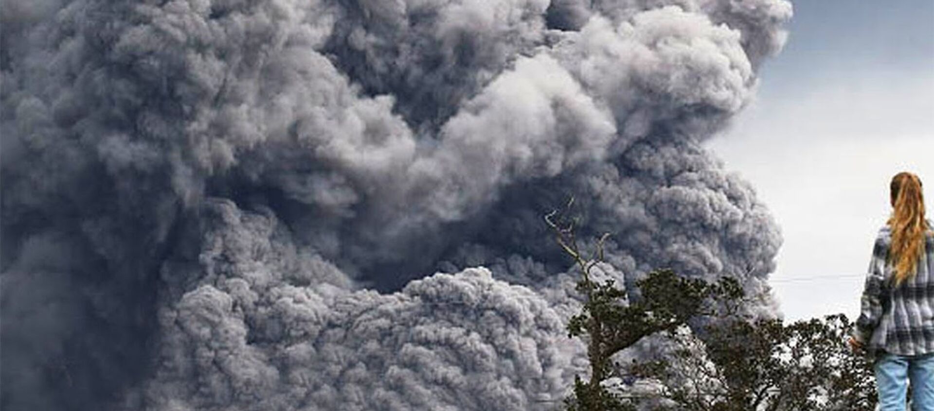 Эффектное извержение вулкана Ринкон-де-ла-Вьеха в Коста-Рике - Sputnik Армения, 1920, 29.06.2021