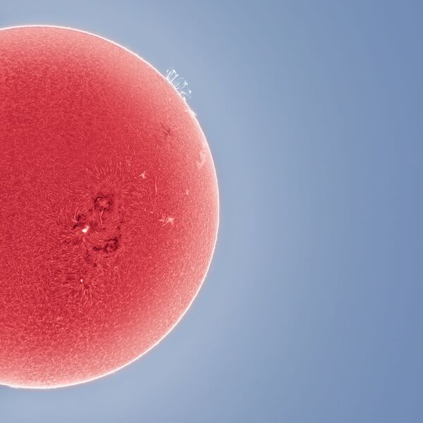 Արևի մագնիսական դաշտը արևային մեծ բռնկումից հետո ձգում է քրոմոսֆերայի մասերը  - Sputnik Արմենիա