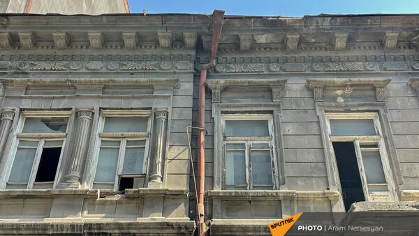 Старое здание на снос на улице Анрапетутян - Sputnik Արմենիա