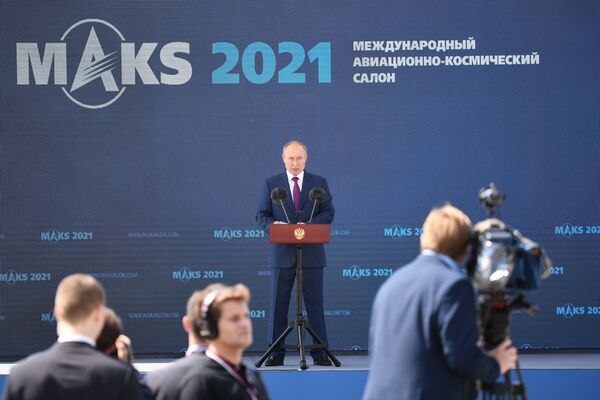 Президент РФ В. Путин принял участие в открытии МАКС-2021 - Sputnik Армения