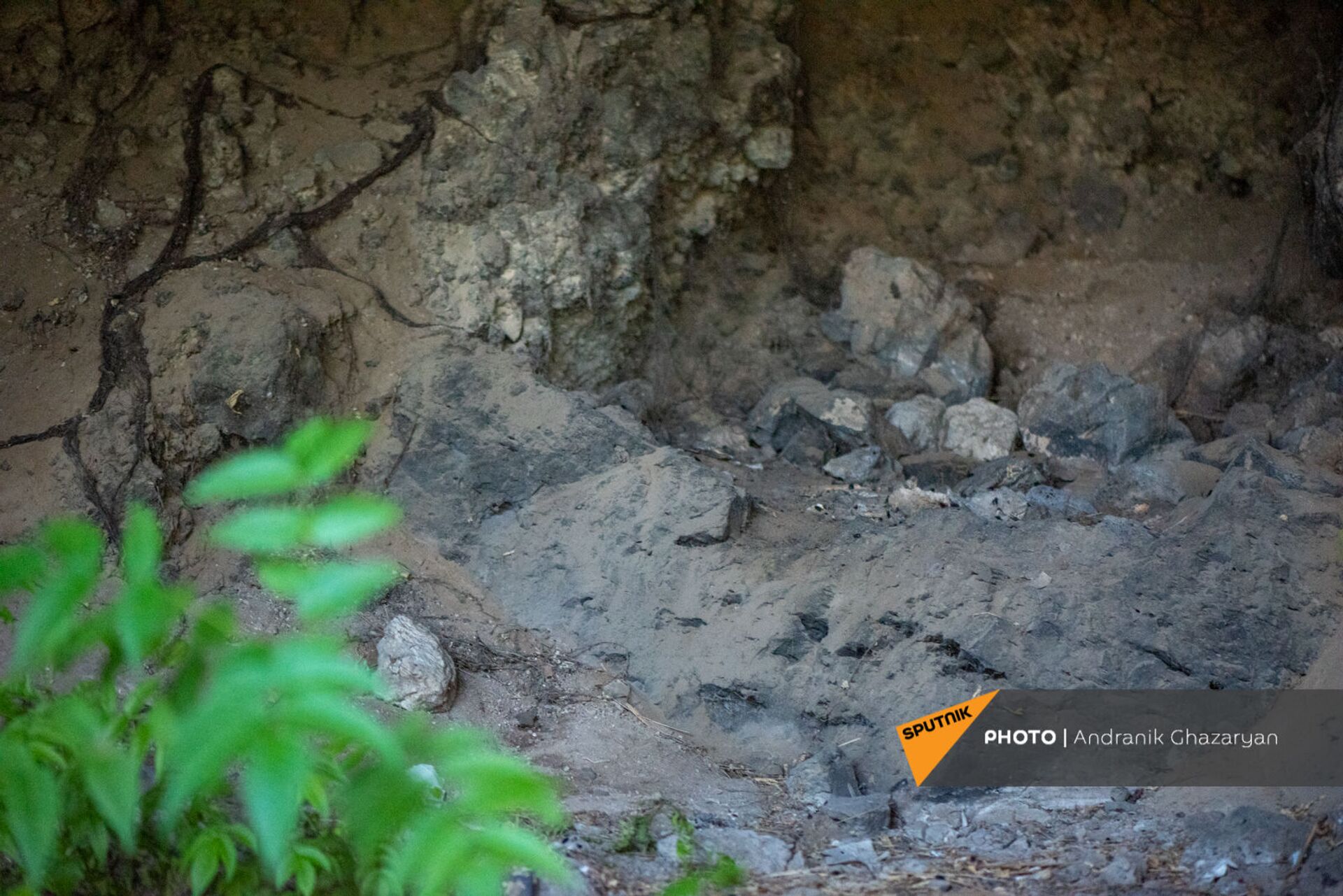 Древняя пещера в Ереване, или Как превратить Разданский каньон в центр туризма  - Sputnik Армения, 1920, 25.07.2021