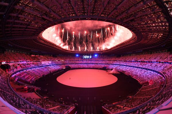 Фейерверк на церемонии открытия XXXII летних Олимпийских игр (23 июля 2021). Токио - Sputnik Армения