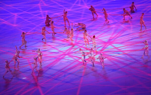 Артисты во время представления на церемонии открытия XXXII летних Олимпийских игр (23 июля 2021). Токио - Sputnik Армения
