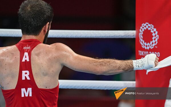Корюн Согомонян (Армения) по окончании боя на XXXII летней Олимпиаде (26 июля 2021). Токио - Sputnik Армения