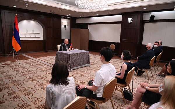 Президент Армен Саркисян встретилкся с представителями армянской диаспоры в Японии (26 июля 2021). Токио - Sputnik Армения