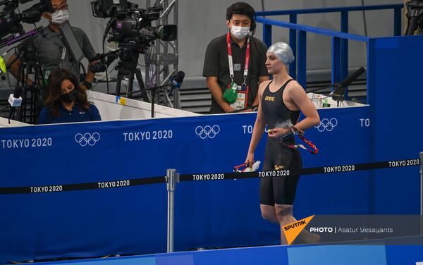 Варсеник Манучарян после заплыва на 100 метров фристайлом среди женщин на XXXII летних Олимпийских играх (28 июля 2021). Токио - Sputnik Армения