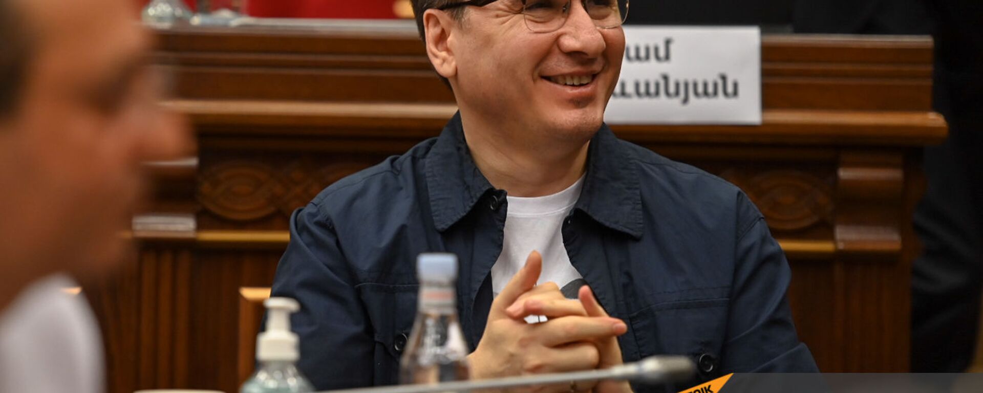 Армен Геворгян перед началом первого заседания парламента Армении 8-го созыва (2 августа 2021). Еревaн - Sputnik Армения, 1920, 21.12.2021