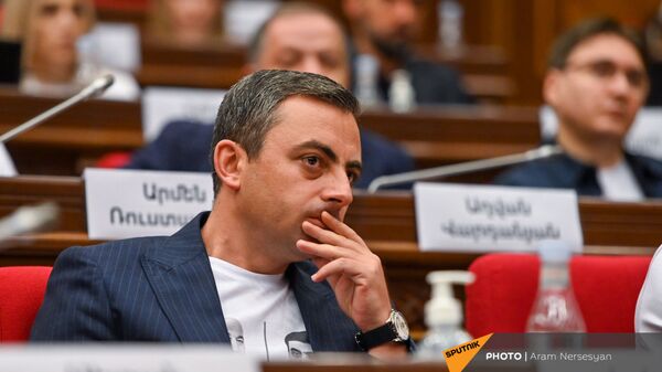 Ишхан Сагателян во время первого заседания парламента Армении 8-го созыва (2 августа 2021). Еревaн - Sputnik Армения